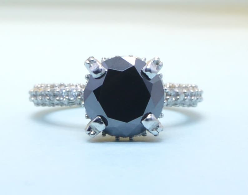Women/'s 14kt white gold 3.50 ct Round brilliant black diamond Engagement with 0.80 white accent