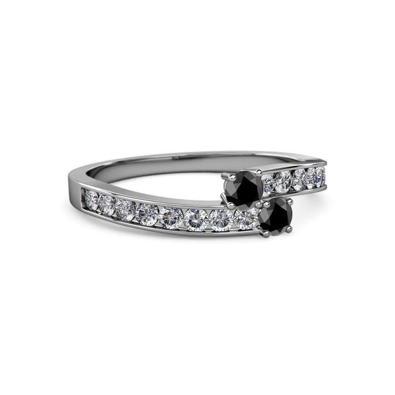 Beautiful Round Cut Black Diamond Ring In 925 silver with White Accents For Women/'s Jewelry,Wedding Ring,Engagement Ring 1.70 Ct Certified