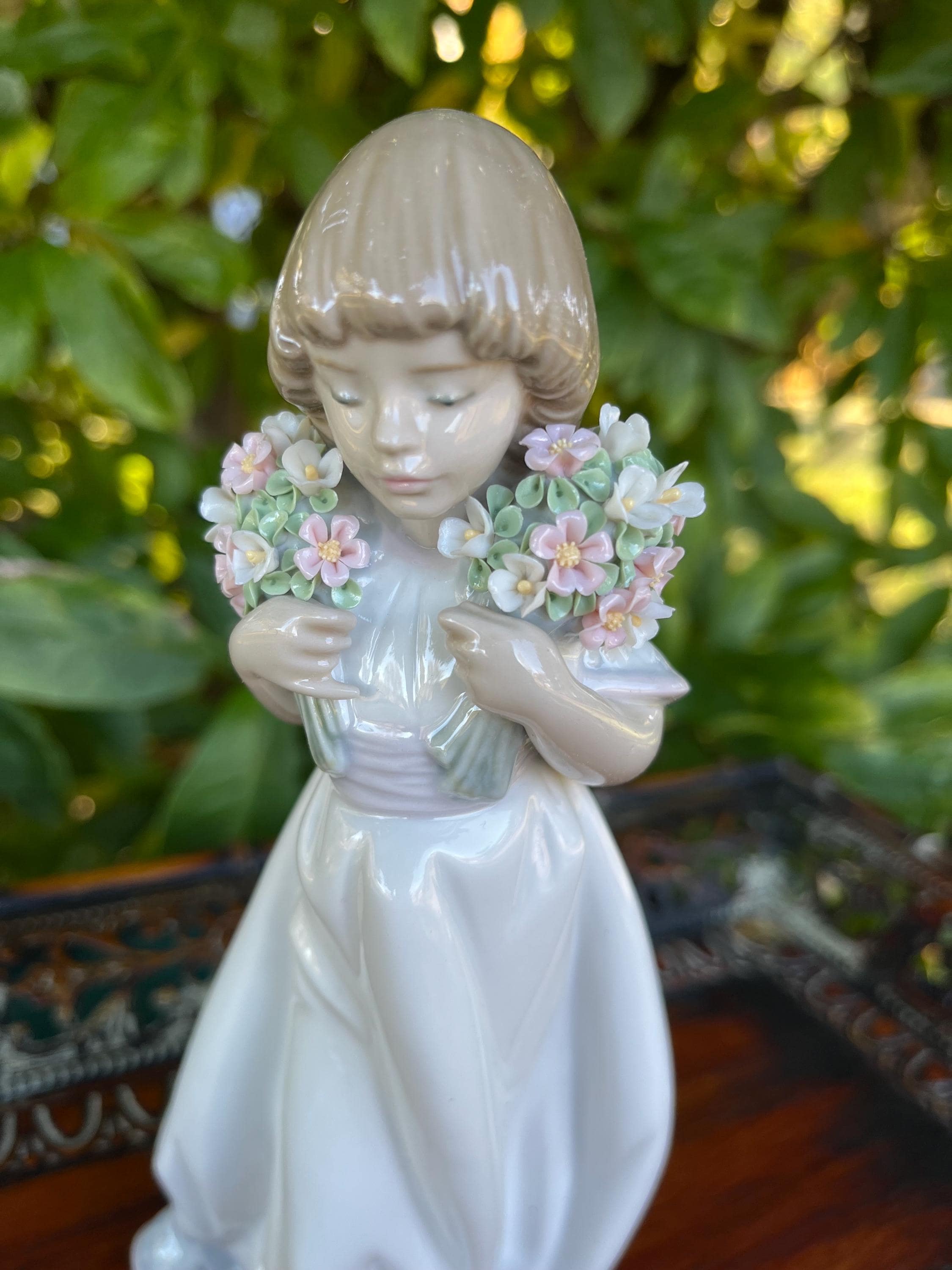 Flower Girl Lladro - Etsy