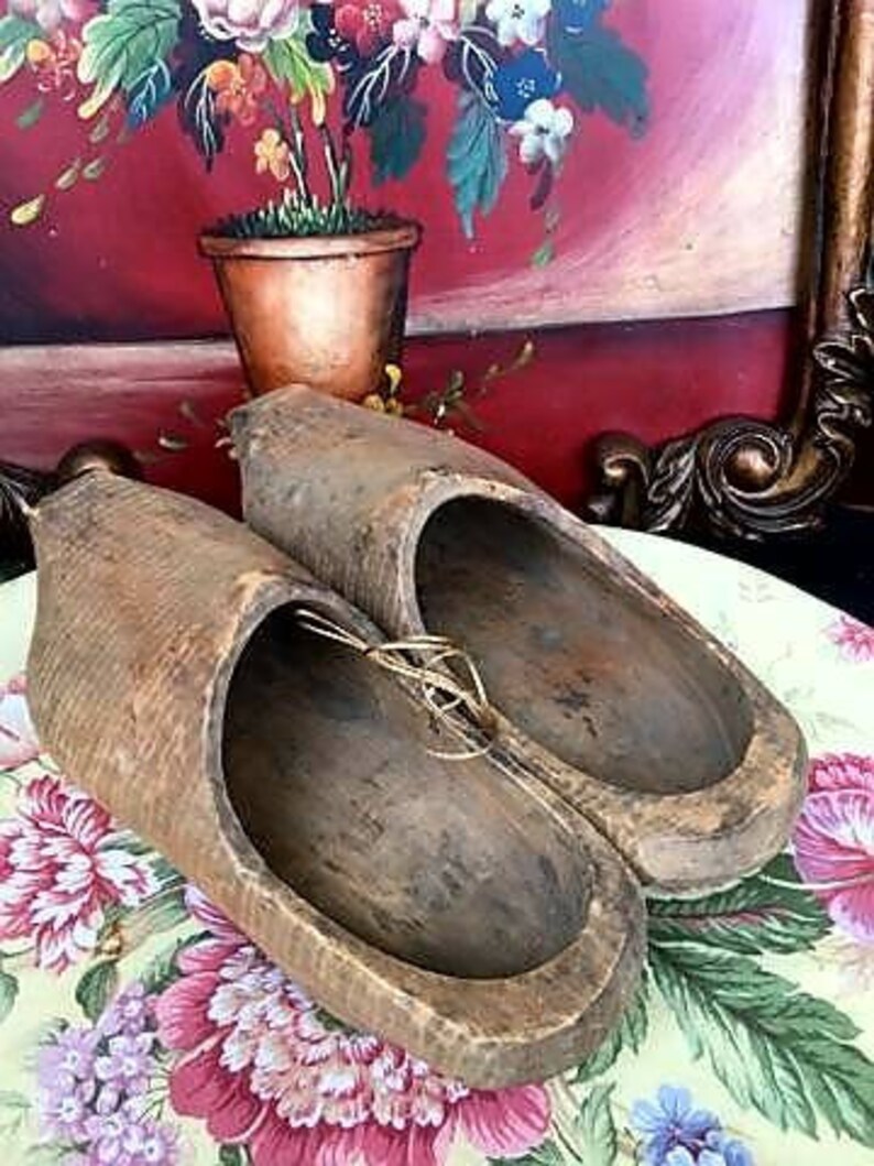 authentic clogs