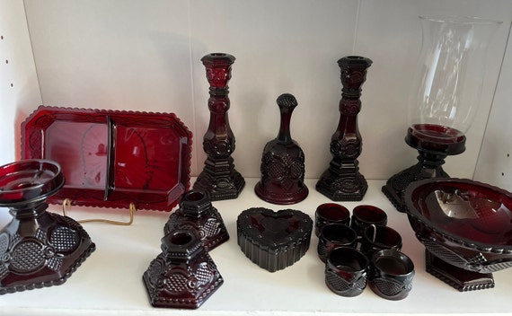 Vintage Avon 1876 the Cape Cod Collection - Ruby Red - Huge