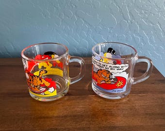 Set of 2 Vintage Garfield Glass Mugs - Anchor Hocking for McDonald's - 1978 - Cartoon