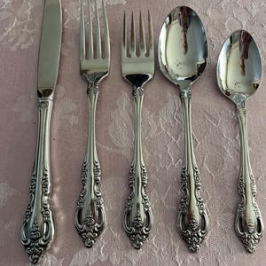Oneida Community Brahms Stainless Flatware - Glossy - Sold Separately - Like New - High Quality Replacements - Discontinued - 1990-2014