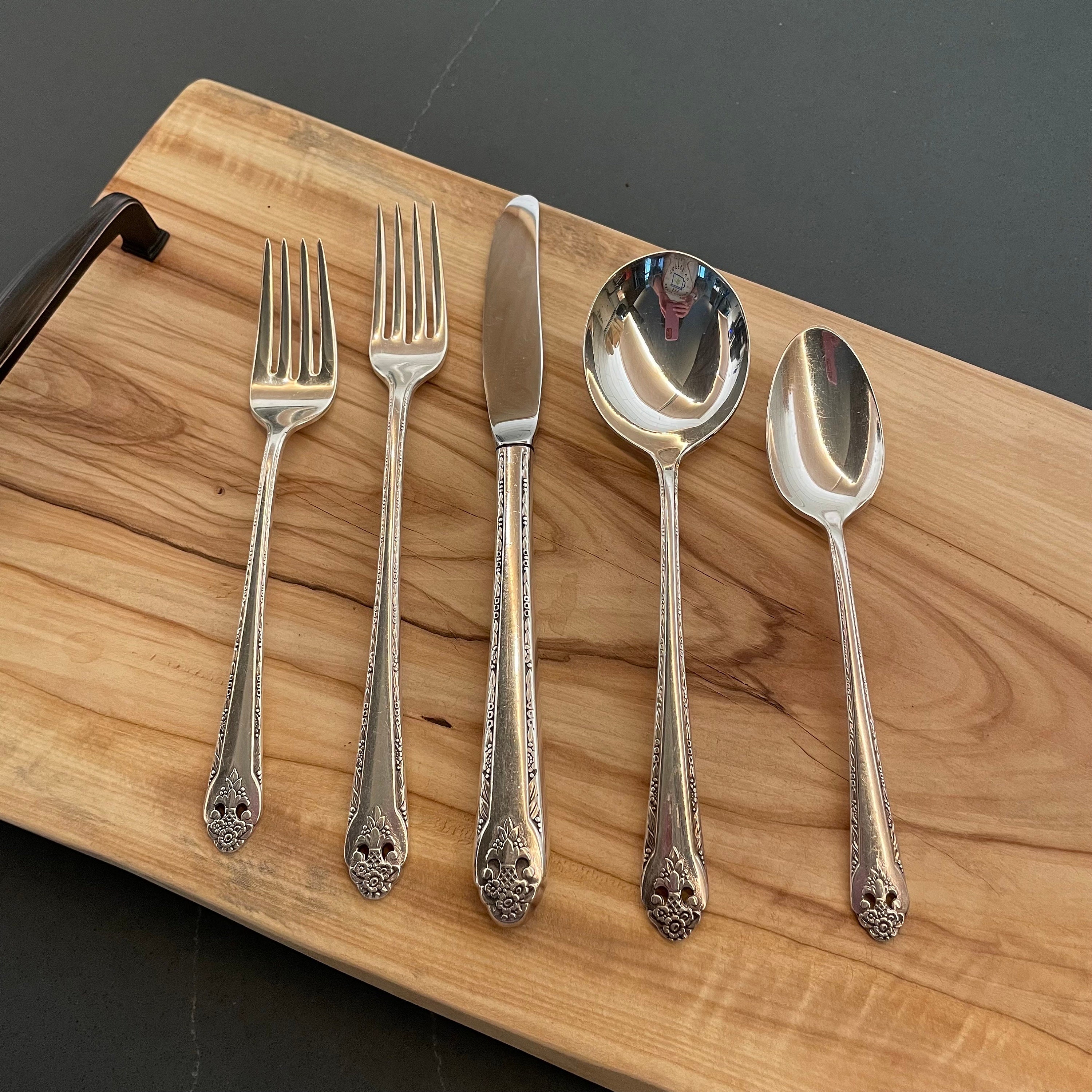 Holmes and Edwards Inlaid Silverplate Flatware - Lovely Lady