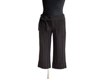 Vintage capri black womens pants striped cuffed cropped trousers ribbon-tied waist detail size 2 Cache