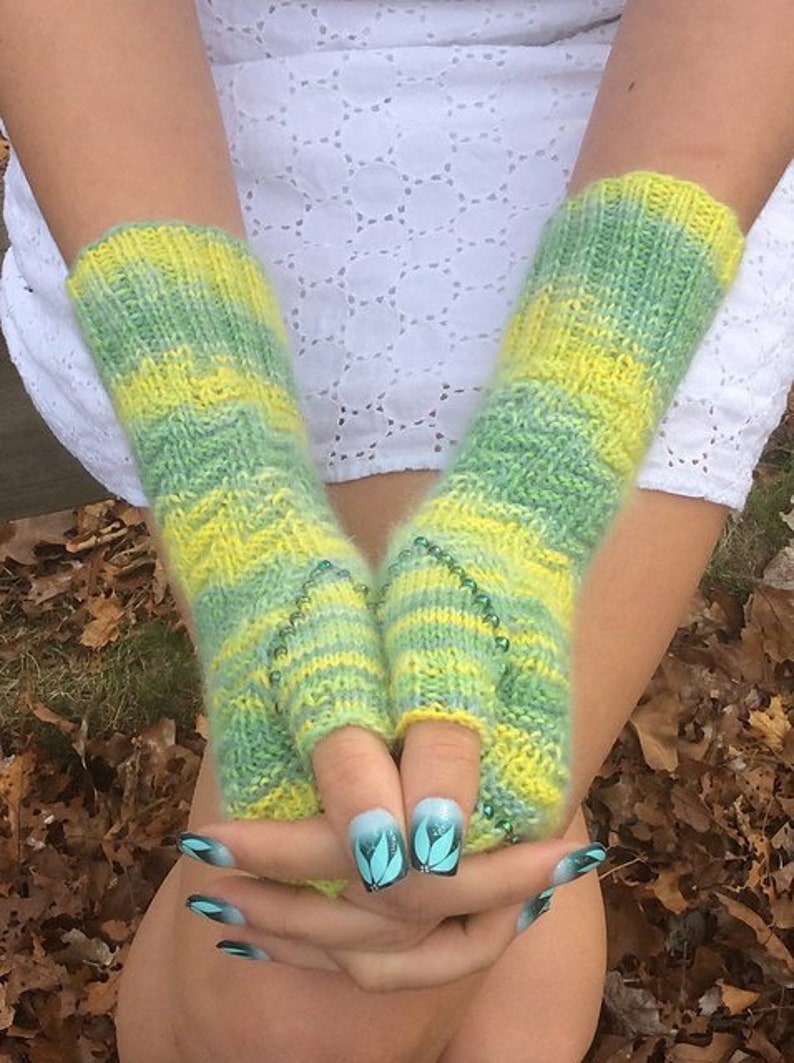 Knitted Fingerless Angora Beaded Mittens Knitted Fingerless Angora Beaded Mittens