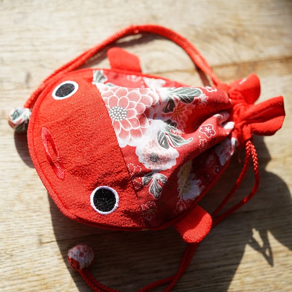 Porte monnaie poisson rouge asiatique en soie et cotton ，pochet telephone portable, petite sac à cordon