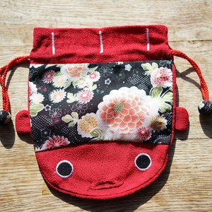 Porte monnaie poisson rouge asiatique en soie et cotton pochet telephone portable, petite sac à cordon Rouge corps noir