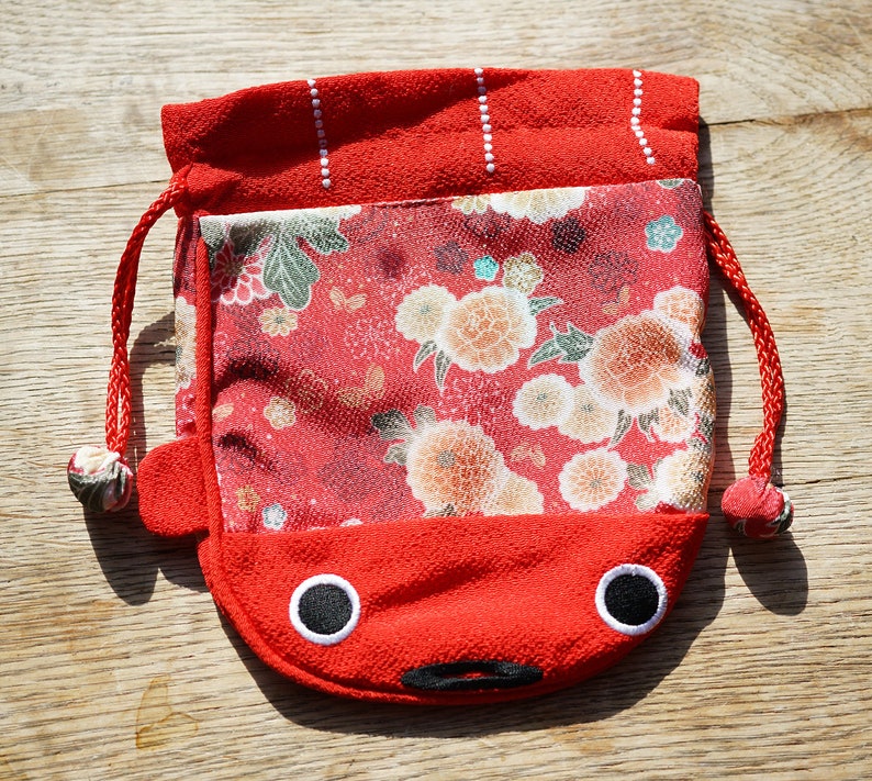 Porte monnaie poisson rouge asiatique en soie et cotton pochet telephone portable, petite sac à cordon Rouge bouche noir