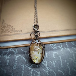 Himalayan Crystal Wire Wrapped Pendant, Handmade Pendant, Wire Jewelry, Wire Wrapped Jewelry, Copper Jewelry, Gifts for Her.