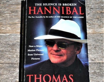 Hannibal By Thomas Harris - 2000 Vintage Paperback - Pre-Loved Novel