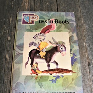 Puss In Boots: A Classic Fairy Story Book By C. Perrault - 1966 Vintage Children&#39;s Book - Vintage Hardcover