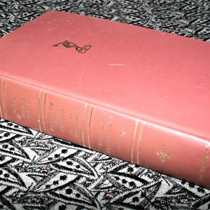 Odhams 1970 Vintage Book - 3 Stories By Manning O&#39;Brine, Geoffrey Household And Jack Higgins - Vintage Hardcover
