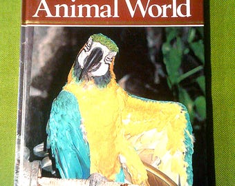 Encyclopedia Of The Animal World - Moose To Otoliths - Vol 14 - 1982 Vintage Animal Reference Book - Pre-Loved Hardcover