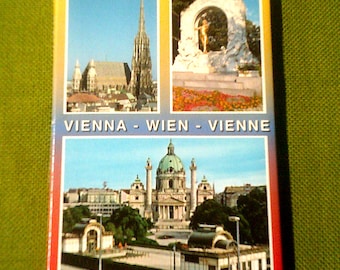 Vienna Souvenir Book - Vintage Souvenir Book Of Vienna - Wien - Vienne - Souvenir Aus Wien Book - 18 Postcards/Souvenir Accordion Book