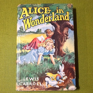 Alice In Wonderland By Lewis Carroll - Vintage Hardcover - Pre-Loved Vintage Novel - Children&#39;s Classics