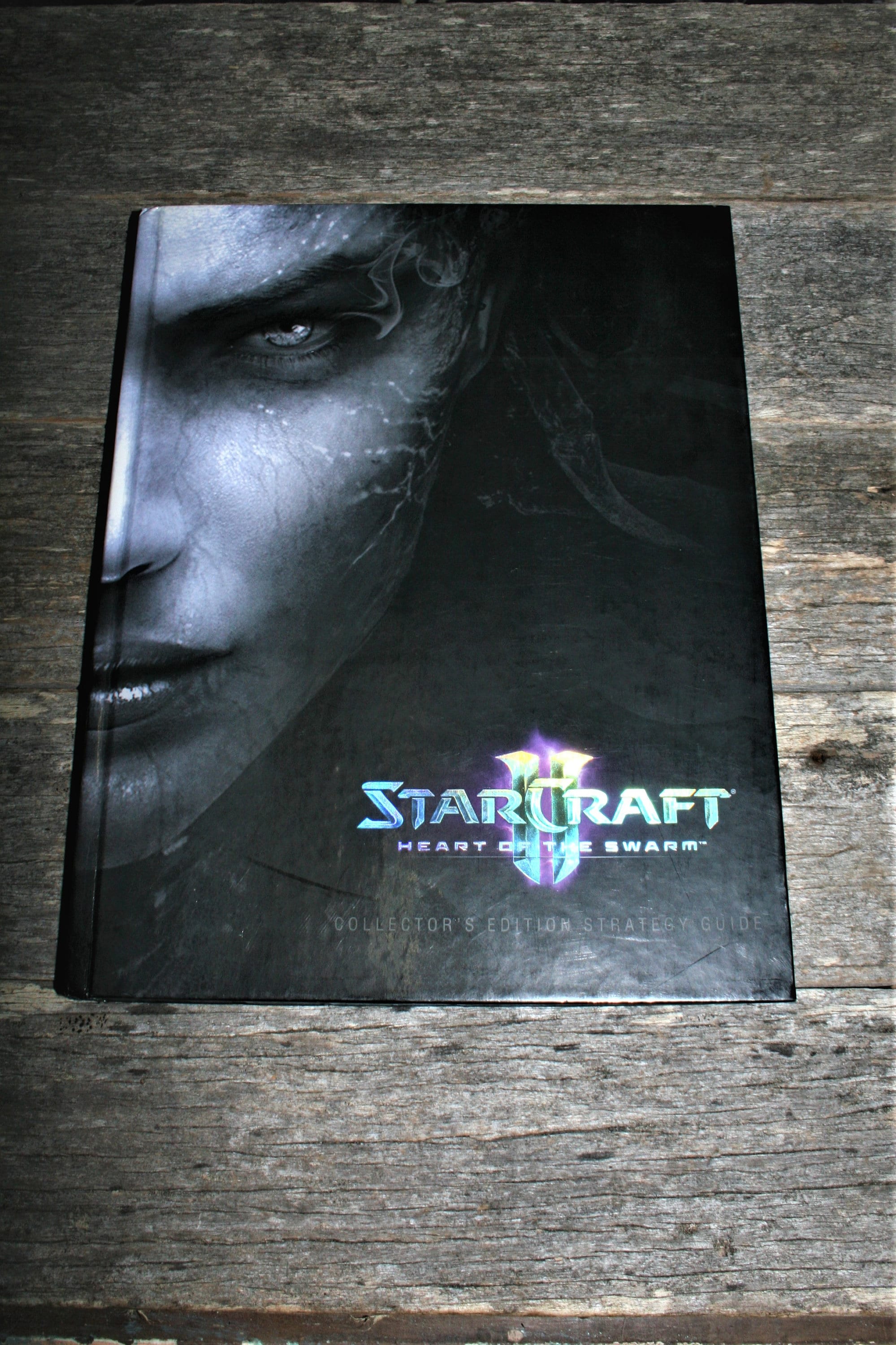 Buy STARCRAFT - Heart of the Swarm - Collector