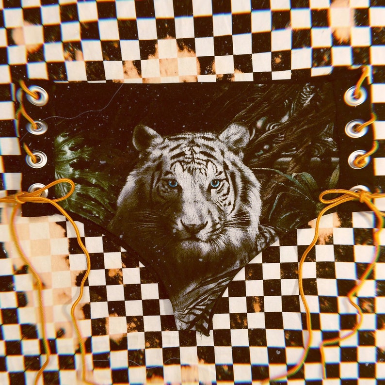 tiger booty shorts