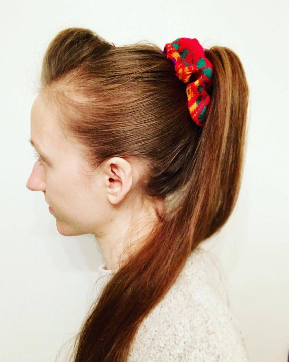 Oversized scrunchies are the latest '90s hair trend to make a comeback