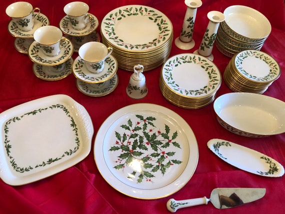 lenox christmas dinnerware sets
