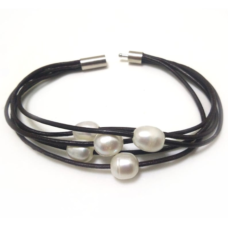 7.5 inches 5 rows Black Leather Cord Natural White Rice Pearl Bracelet