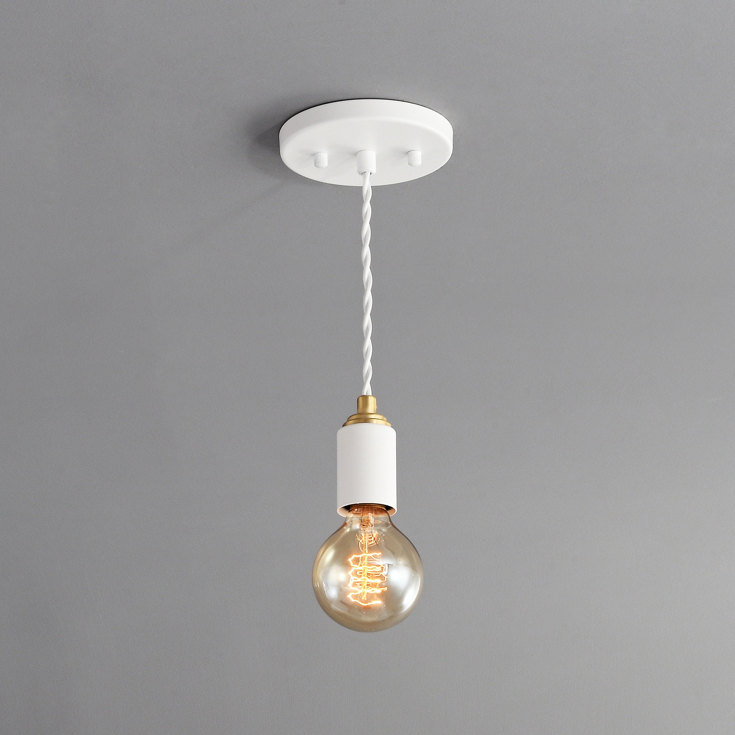 Single bulb cheap ceiling light