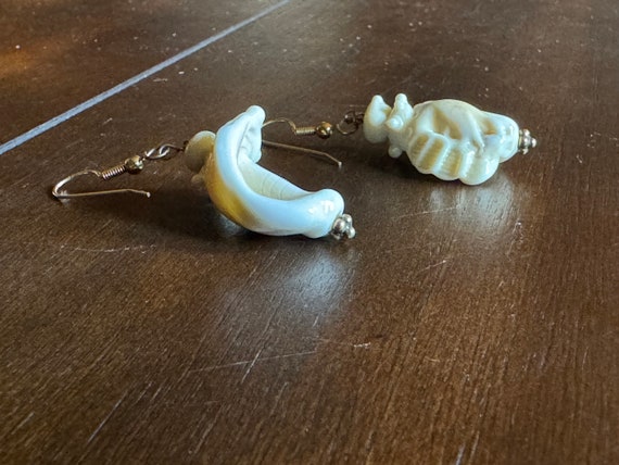 Conch Sea Shell Dangle Earrings, Nautical Beach J… - image 7