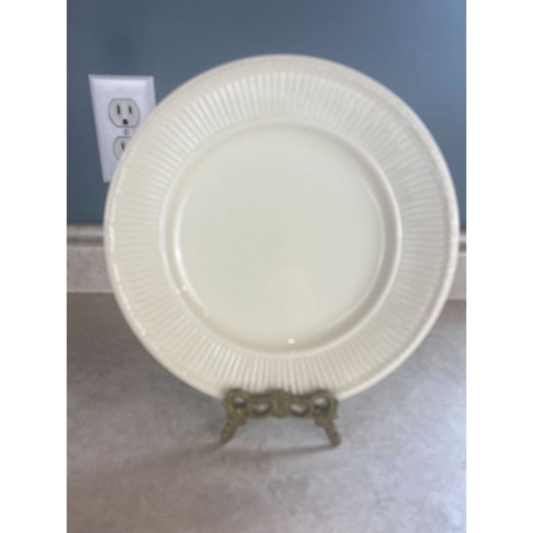 Wedgwood Queen's Ware Made In England EDME Ribbed Cream Bone China 8" Salad Plate