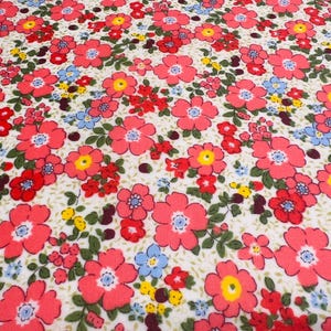 100% Natural Reusable Beeswax Food Wrap Flowers - Choose your size