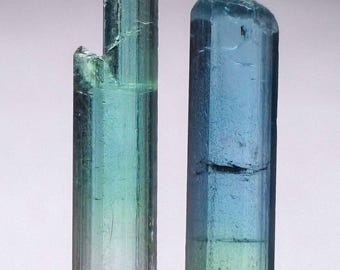 Natürliche Bi-Color Turmalin Kristallstufe (9 cts) - Herkunft Afghanistan