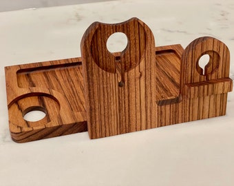 Soporte de carga MagSafe para iPhone y Apple Watch con AirPods Wireless Qi y bandeja de captura de todo (cargadores MagSafe no incluidos)