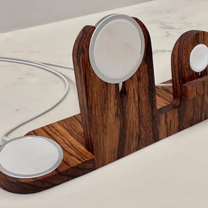 Soporte de carga MagSafe para iPhone 12/13/14/15/16 y Apple Watch con soporte plano para AirPods o segundo teléfono (cargadores MagSafe no incluidos)