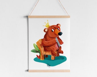 "Bear King" print will give warmth to the space of the little ones and not so little ones in the house. A4 size, resistant Gmund Matt50 300gr paper.