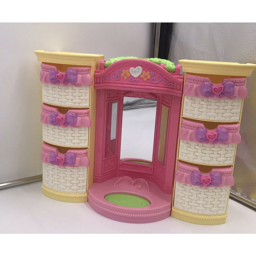Doll Furniture Fisher Price Snap 'N Style Fashion Wardrobe Doll ...