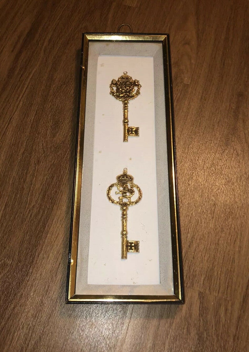 Rare Vintage Midcentury Turner Wall Accessory Kings Knights Etsy