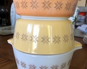 Pyrex Town Country set of three nesting casserole dishes