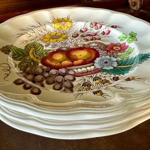 Set of 3 vintage Spode “Reynolds” salad plates