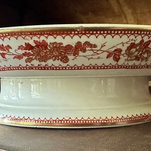 Beautiful c.1889 Wedgwood “Maidenhair” footed cake plate