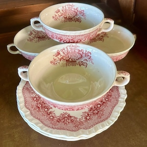 Set of 4 vintage Mason’s “Ascot” cream soup two-handled bowls w/ saucers