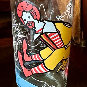 1977 McDonaldland Action Series Ronald McDonald collector glass