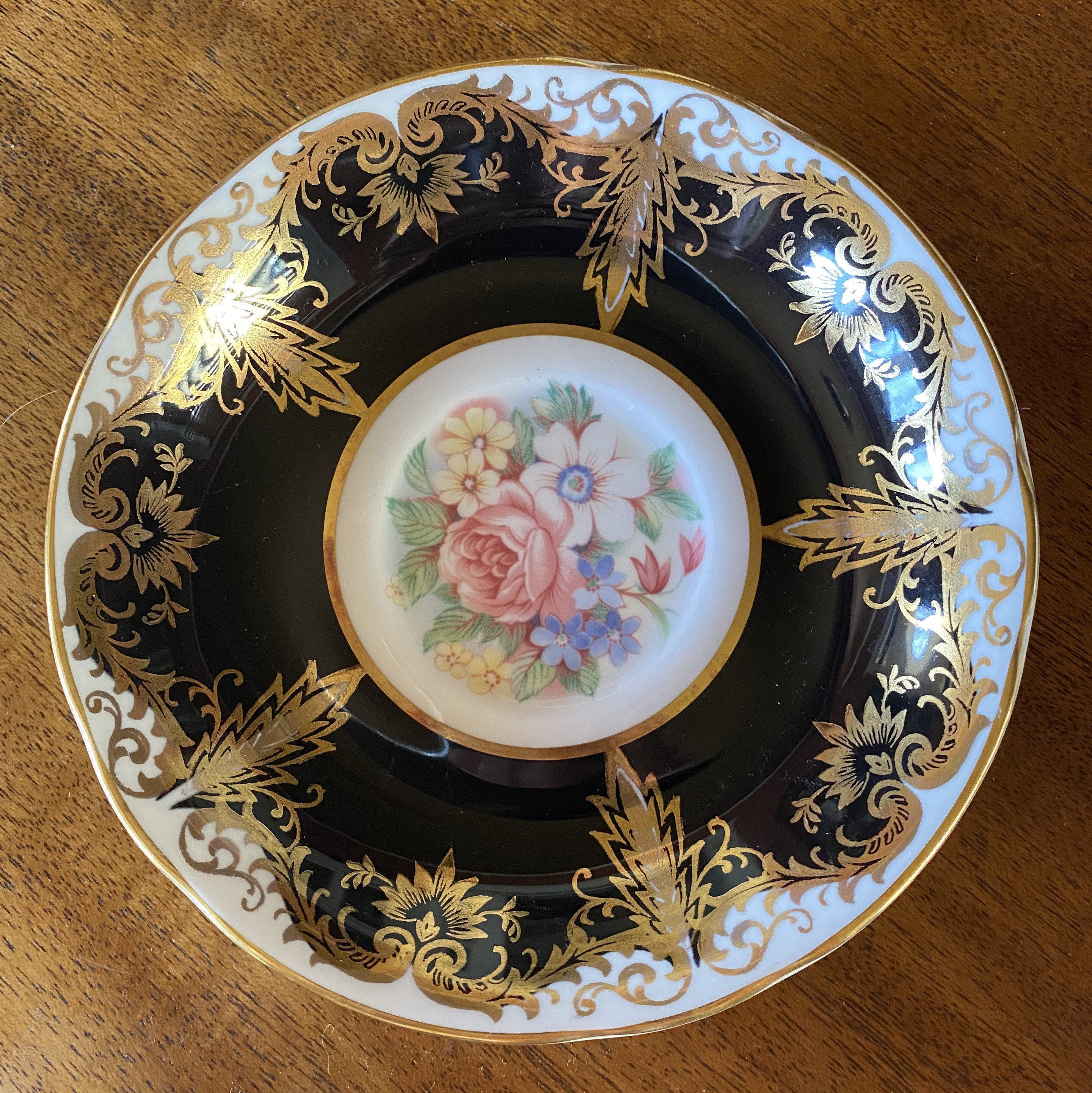 Vintage Paragon ”kingston” Black, Gold & White Fine Bone China