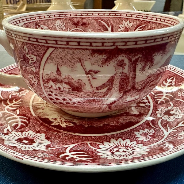 Vintage Société Céramique - Maestricht “Tea Drinker” teacup and saucer set