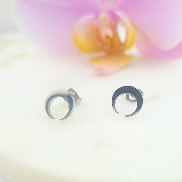 Half moon stud earrings, double horn moon, upside down moon post earrings, minimalist jewellery, boho earrings, bohemian gifts, simple charm