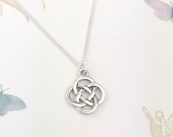 Celtic knot necklace, Celtic necklace silver, simple jewellery, minimalist necklace, small gift, boho necklace for women, bohemian jewelry
