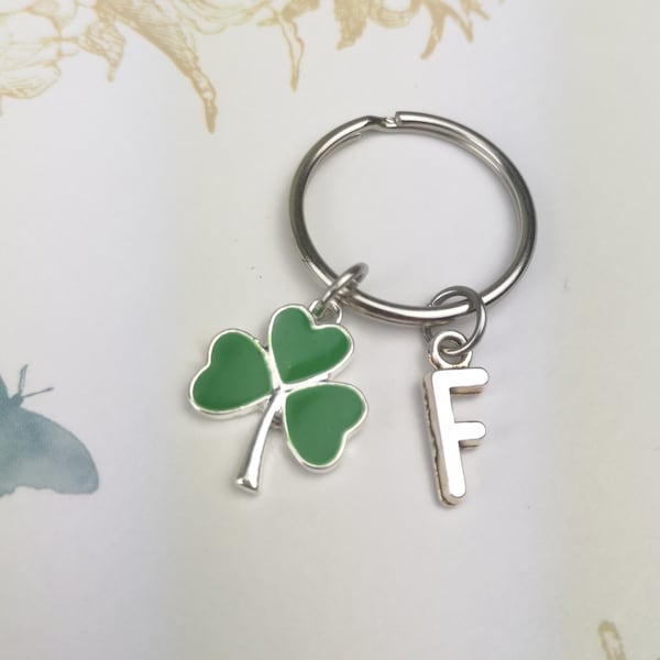 Shamrock keychain, good luck keychain, personalized gift, irish gifts, st patricks day gifts, shamrock jewelry, initial keychain, ireland