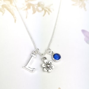 Daisy necklace, flower girl necklace, flower girl proposal, daisy charm, personalized gift, minimal necklace, flower girl gift, small gift