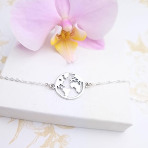 Globus Armband, Weltkugel Armband, Fernweh, Silber Globus Armband, Flugbegleiter Geschenke, Weltkarte, verstellbares Armband, zierlich