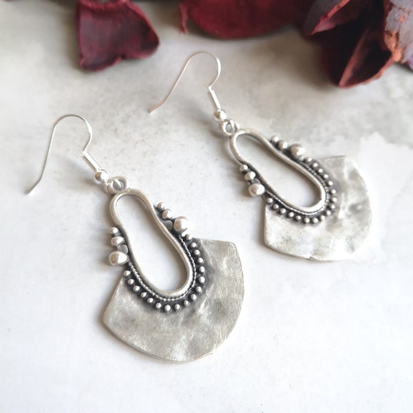 Antique silver dangling long earrings, silver dangle earrings, bohemian jewelry, tribal ethnic silver earrings, boho earrings for women