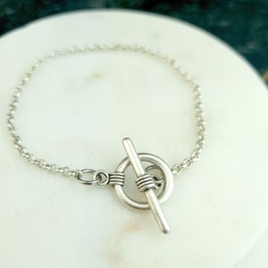 Antique silver link chain bracelet, statement T bar bracelet for women, toggle bracelet, box chain boho uno de 50 bracelet, sterling silver