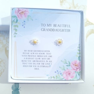 Geschenk für Enkelin, Sterling Silber Gänseblümchen Ohrstecker, Nachricht Karte Schmuck für Enkelkind, sentimentales Geschenk von Oma oder Opa